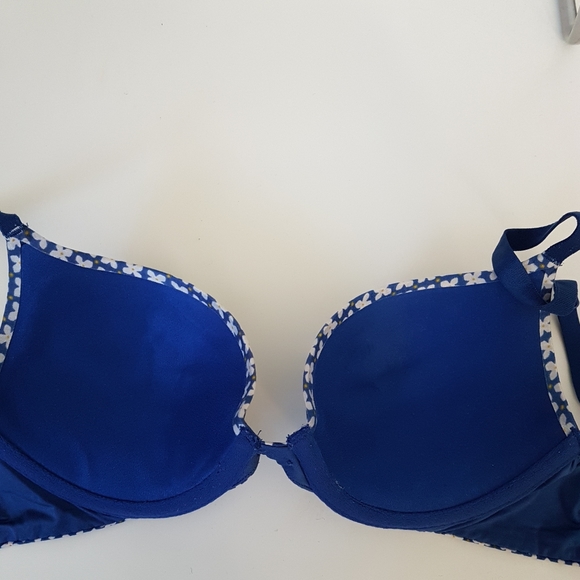 Victoria's Secret Fabulous Plunge Floral Design Blue White Color Sz 34B - Picture 6 of 8